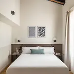 Bypillow Sinfonia ゲストハウス バレンシア